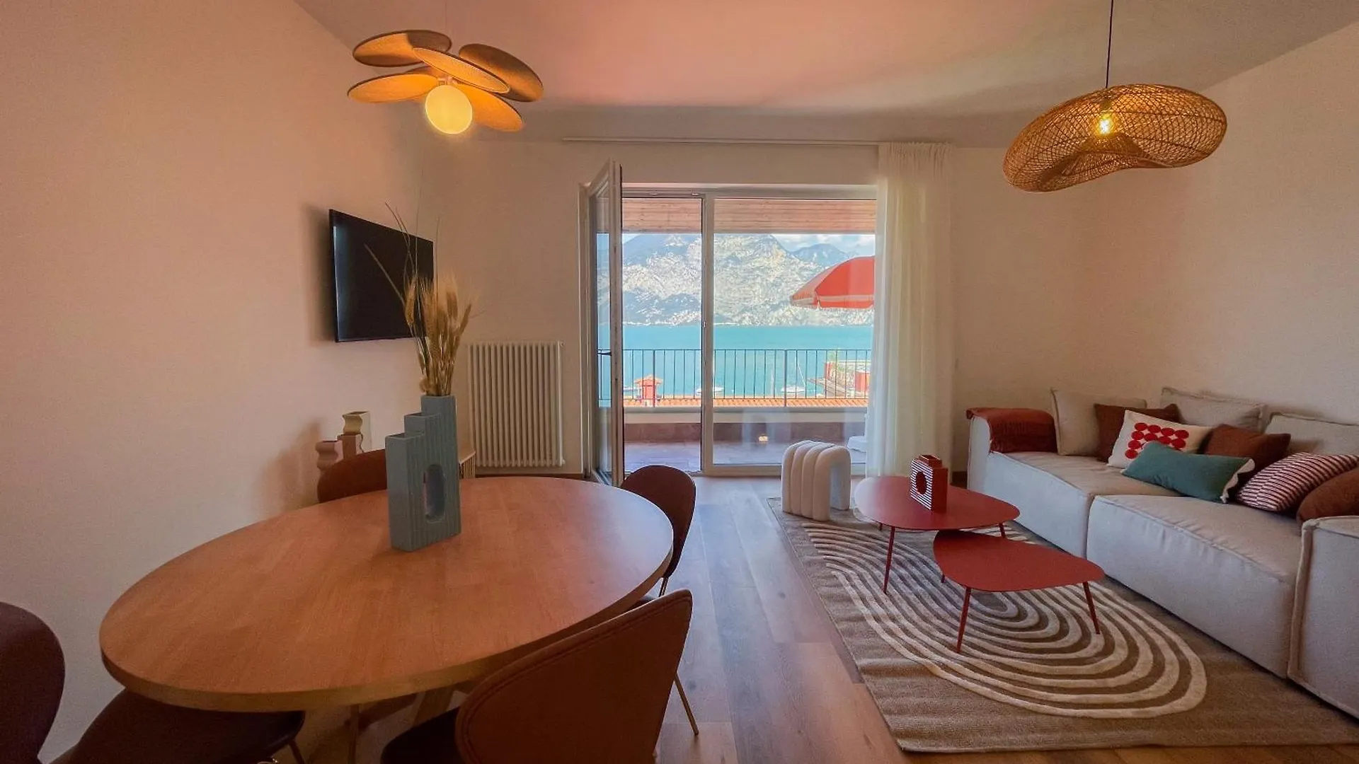 Hometerra Brenzone sul Garda Apartment