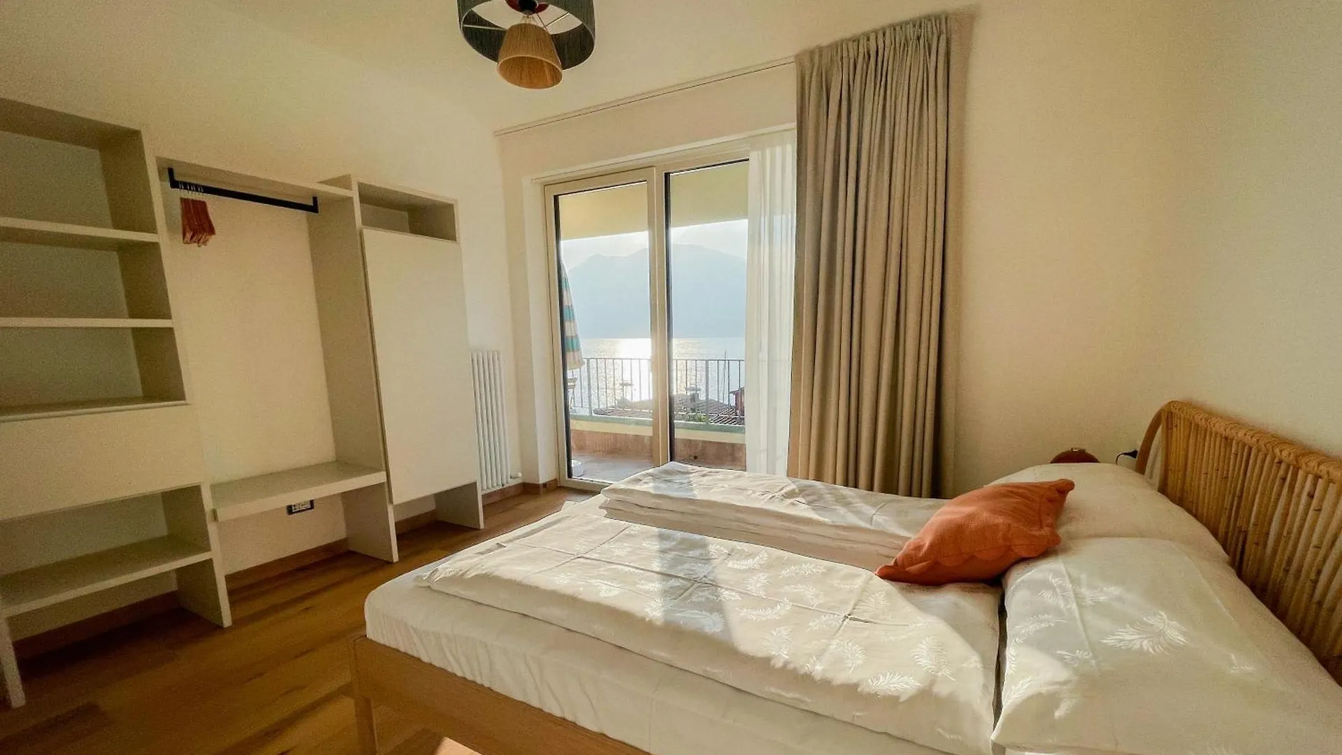 Apartment Hometerra Brenzone sul Garda
