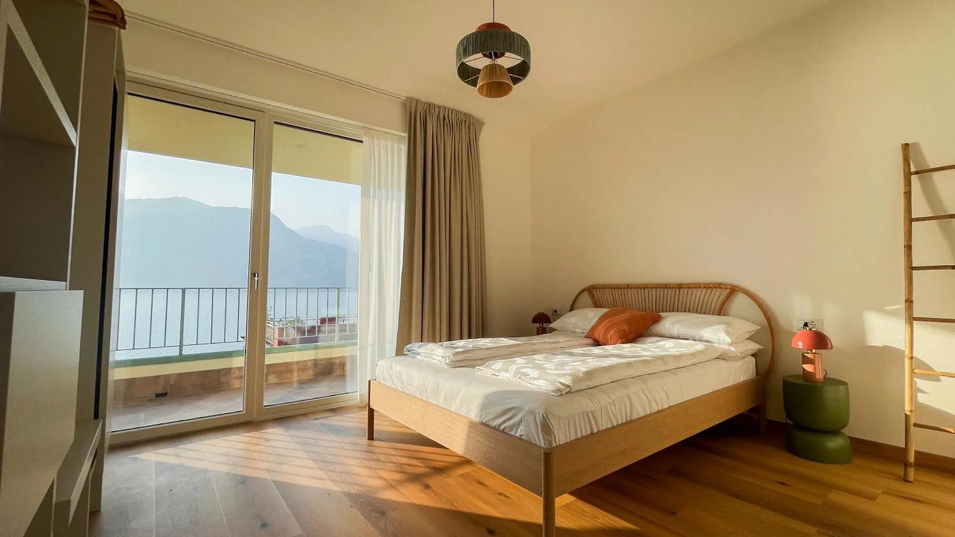 Hometerra Brenzone sul Garda 0*,