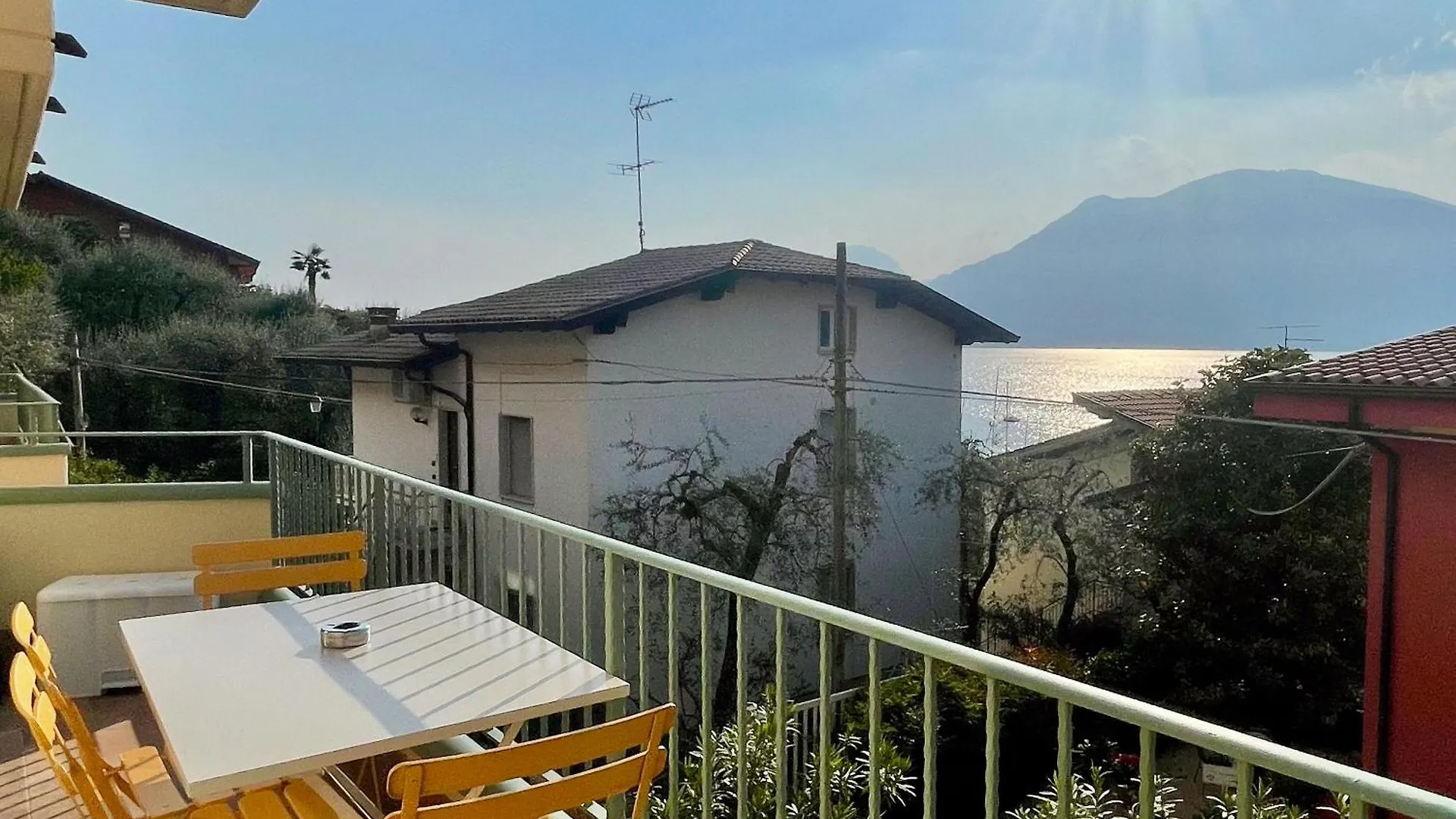 Hometerra Brenzone sul Garda Daire